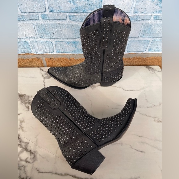 Laredo cowboy boots studded size 9.5 - Picture 8 of 10